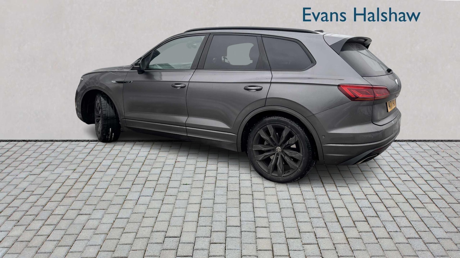 Used Volkswagen Touareg 2021 for sale - 77134777: Photo 2