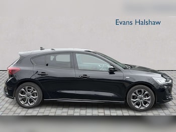 Used Ford Focus 2023 for sale - 78118809: Photo