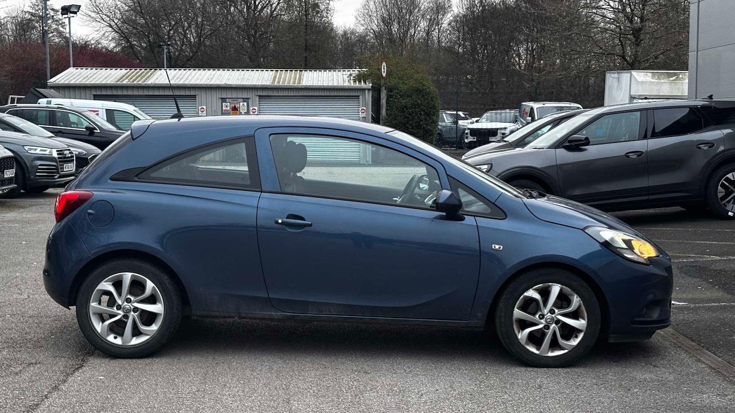 Used Vauxhall Corsa 2015 for sale - 77615440: Photo 4