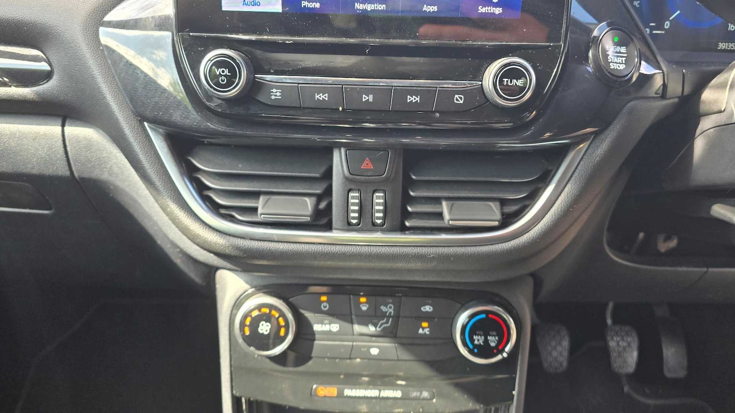 Vehicle 28