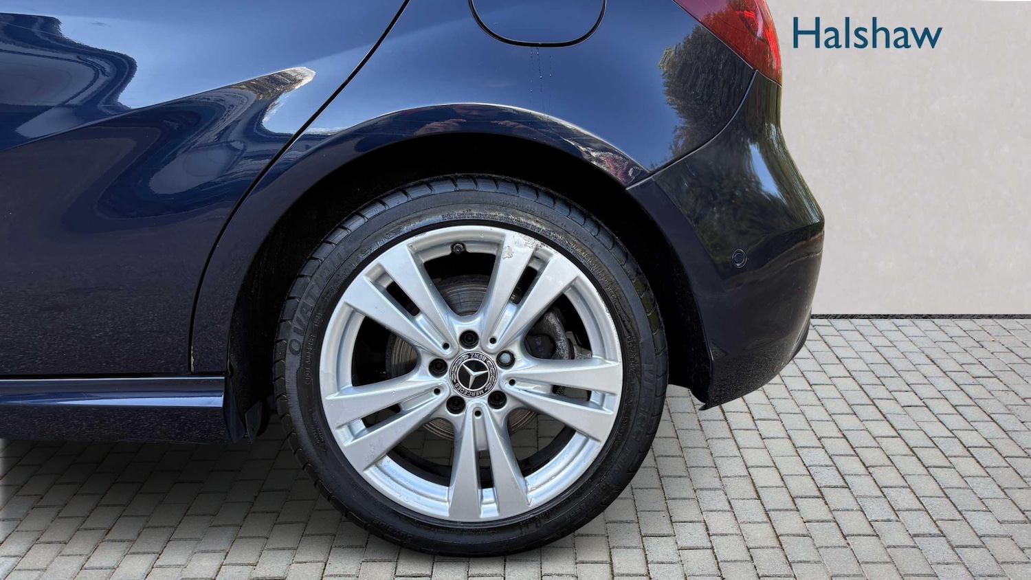 Used Mercedes-Benz A-Class 2018 for sale - 76192068: Photo 11