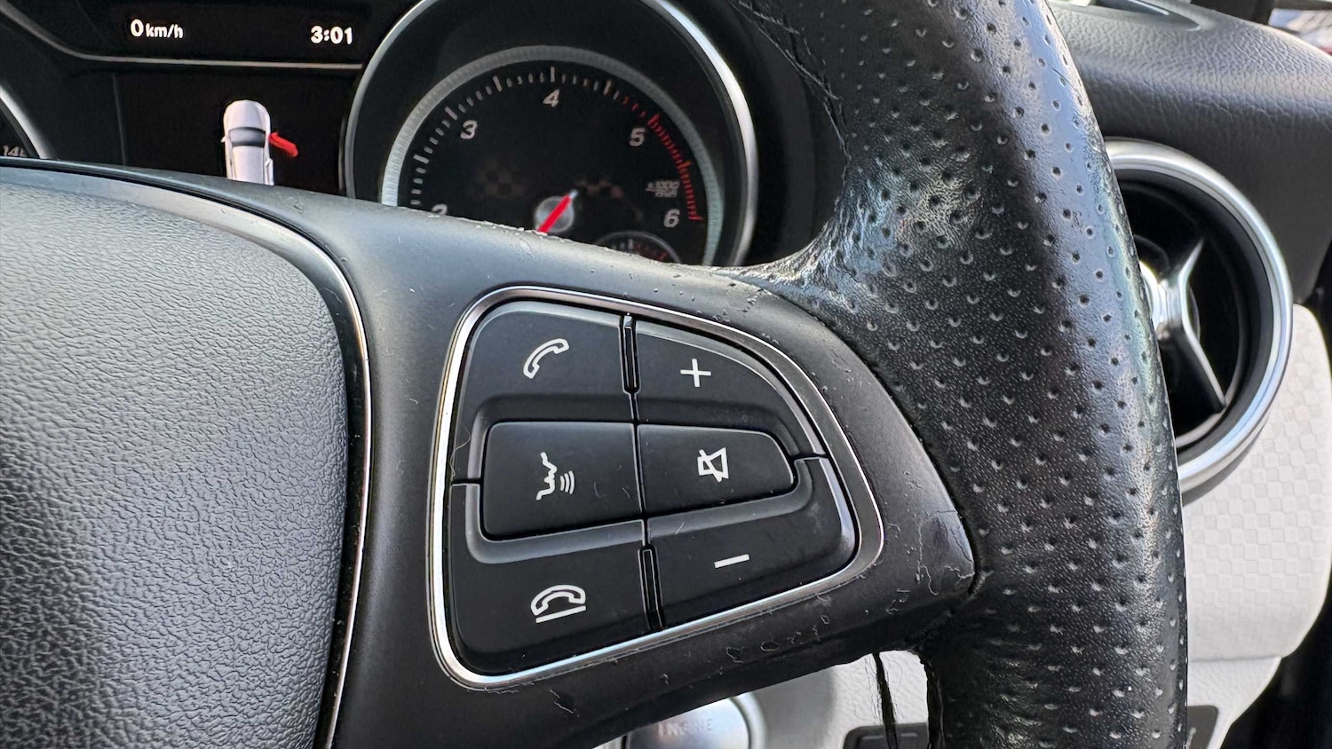 Used Mercedes-Benz A-Class 2018 for sale - 76192068: Photo 20