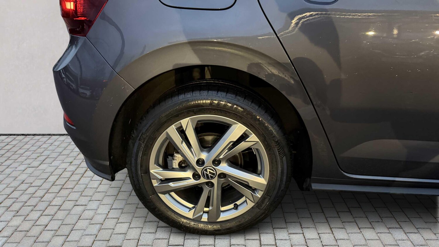 Used Volkswagen Polo 2023 for sale - 77282043: Photo 11