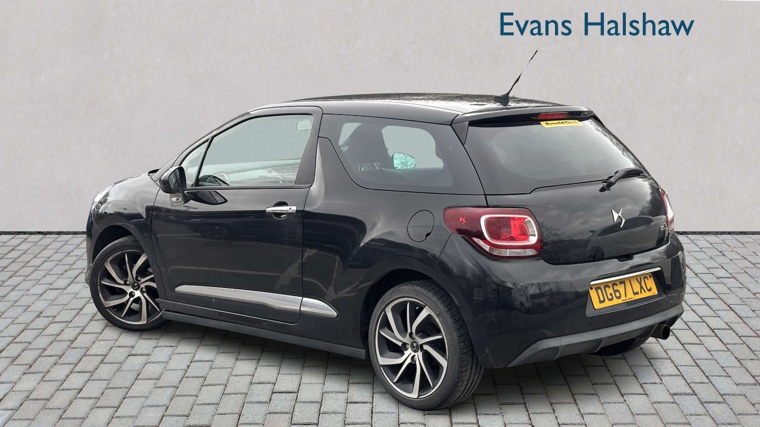 Used DS Automobiles DS 3 2017 for sale - 78089973: Photo 2