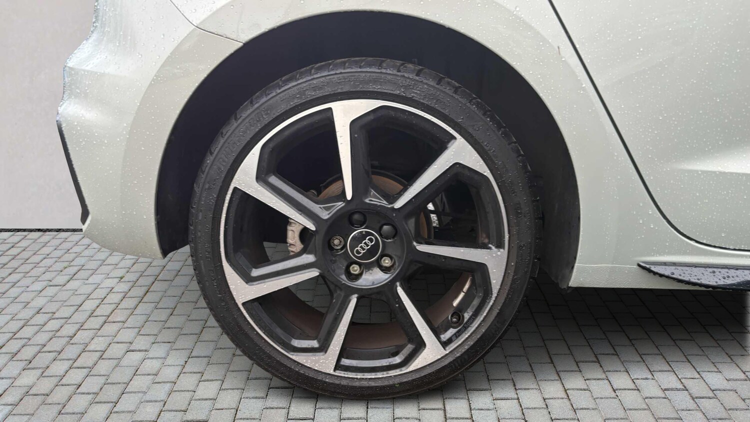 Used Audi A1 2024 for sale - 76661737: Photo 10