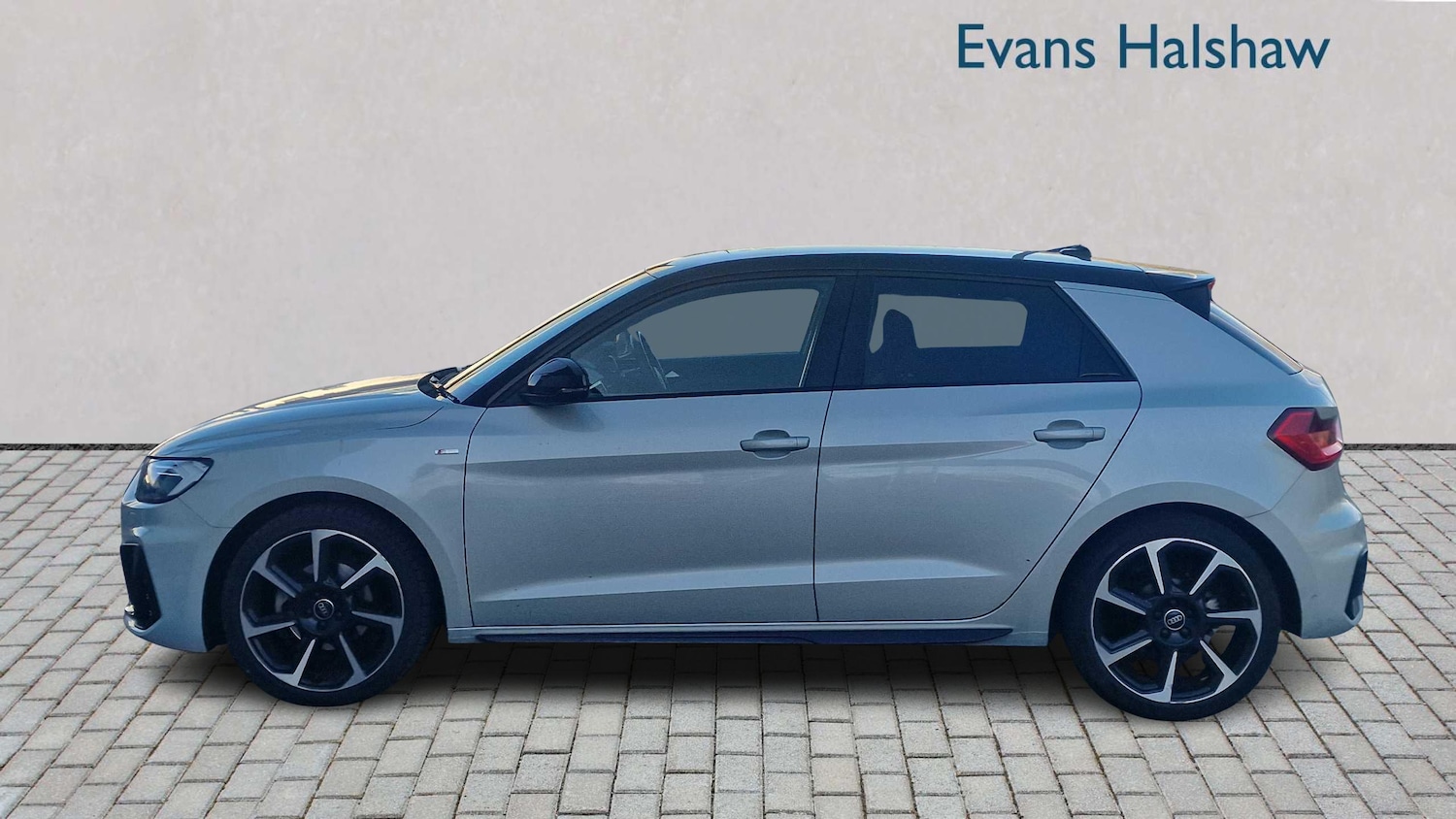 Used Audi A1 2024 for sale - 76661737: Photo 4