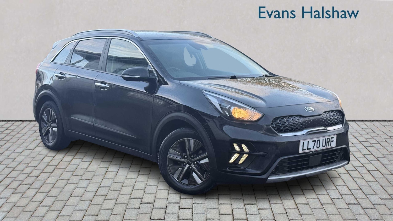 Used Kia Niro 2021 for sale - 76745948: Photo 1