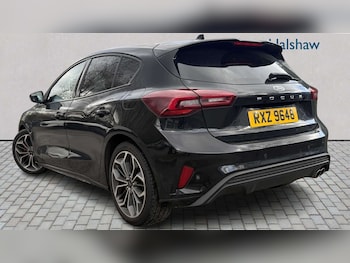 Used Ford Focus 2023 for sale - 78209260: Photo