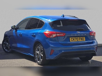 Used Ford Focus 2020 for sale - 76180766: Photo 2