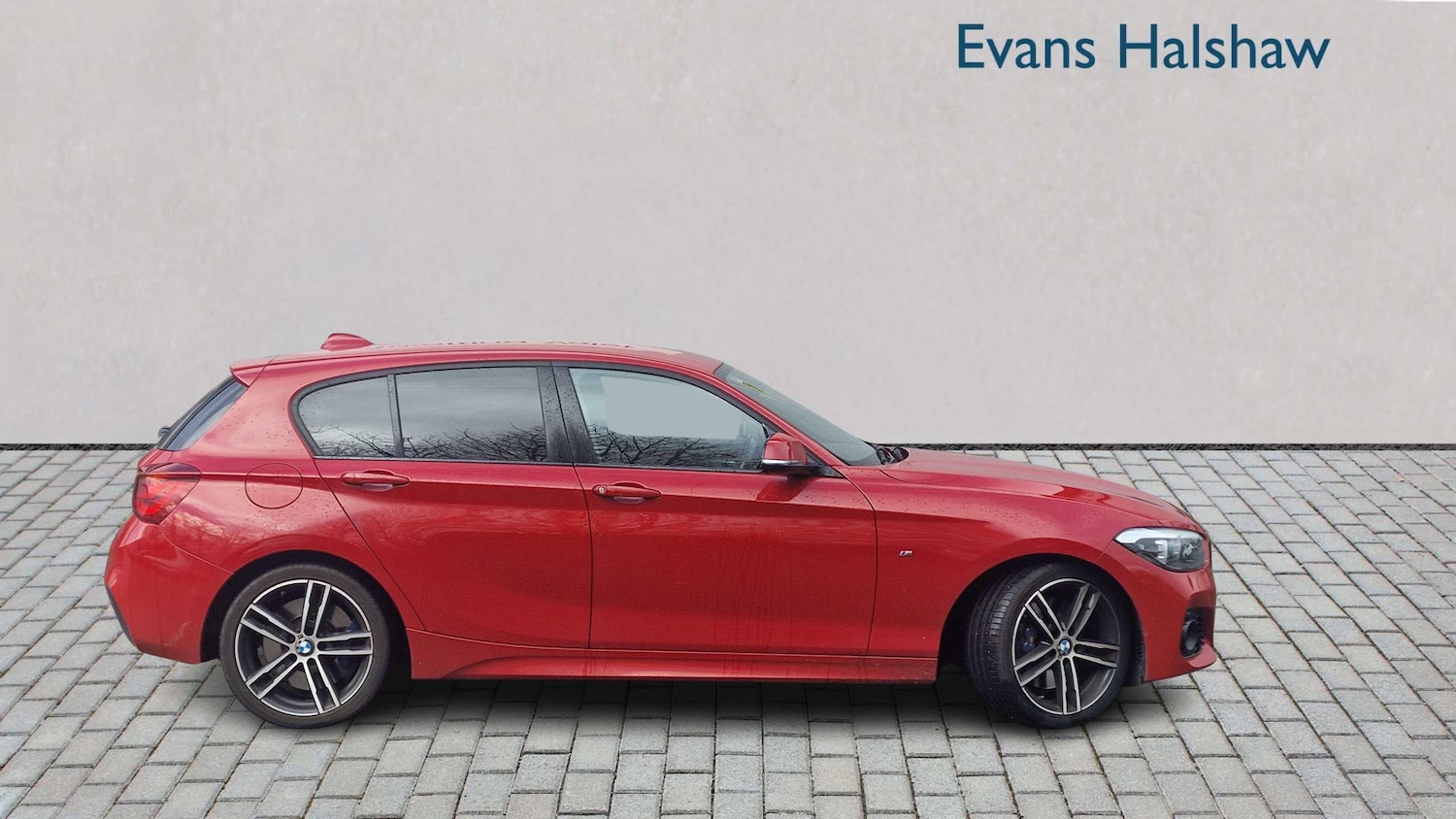 Used BMW 1 Series 2019 for sale - 76475958: Photo 2
