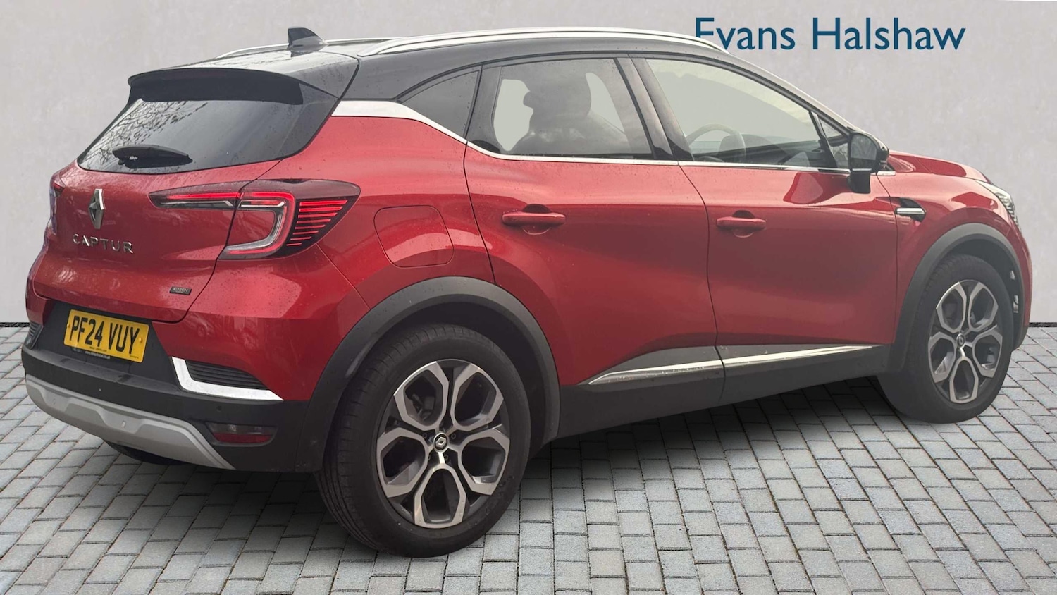Used Renault Captur 2024 for sale - 76575987: Photo 3