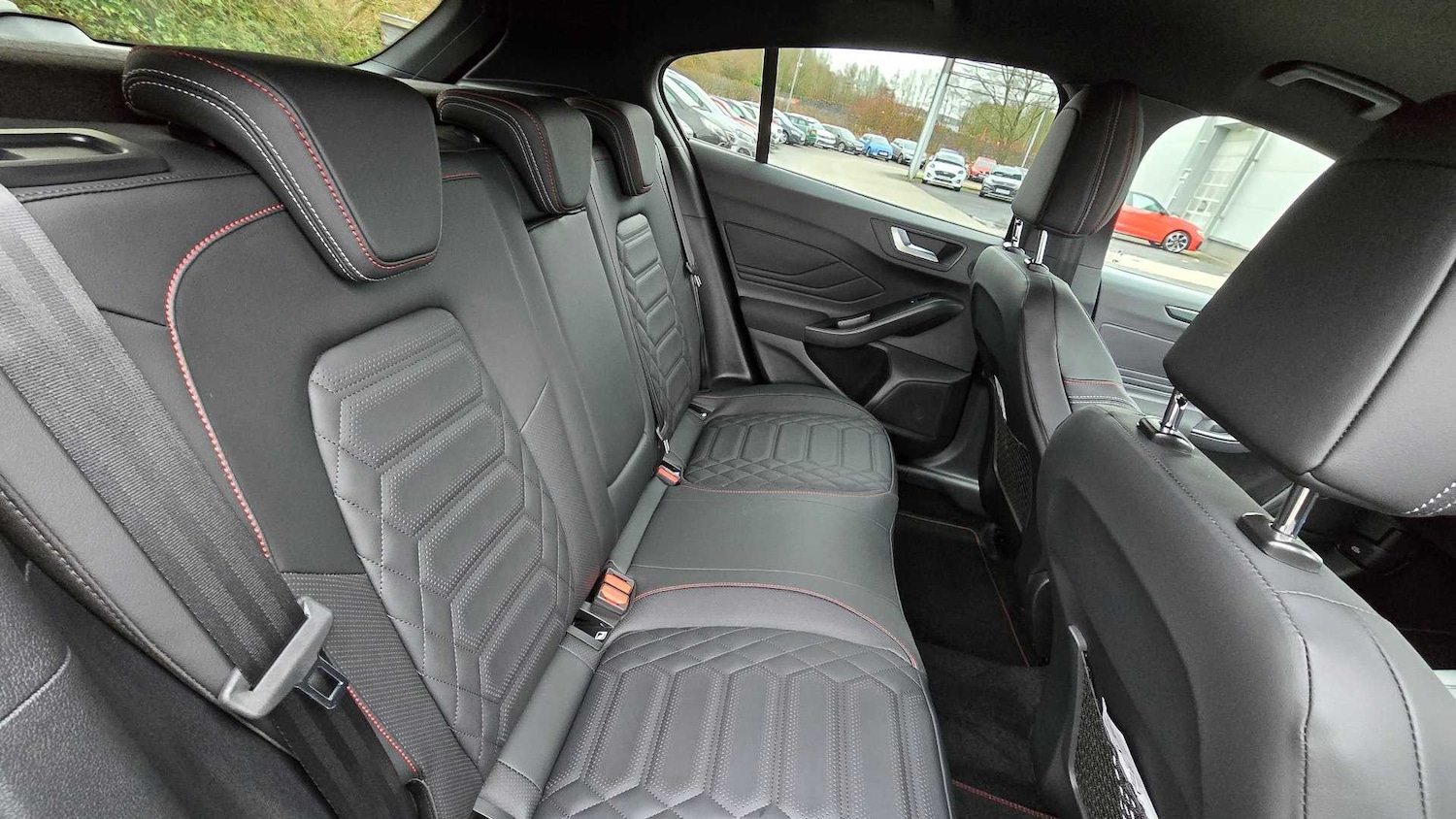 Used Ford Focus 2025 for sale - 76230423: Photo 12
