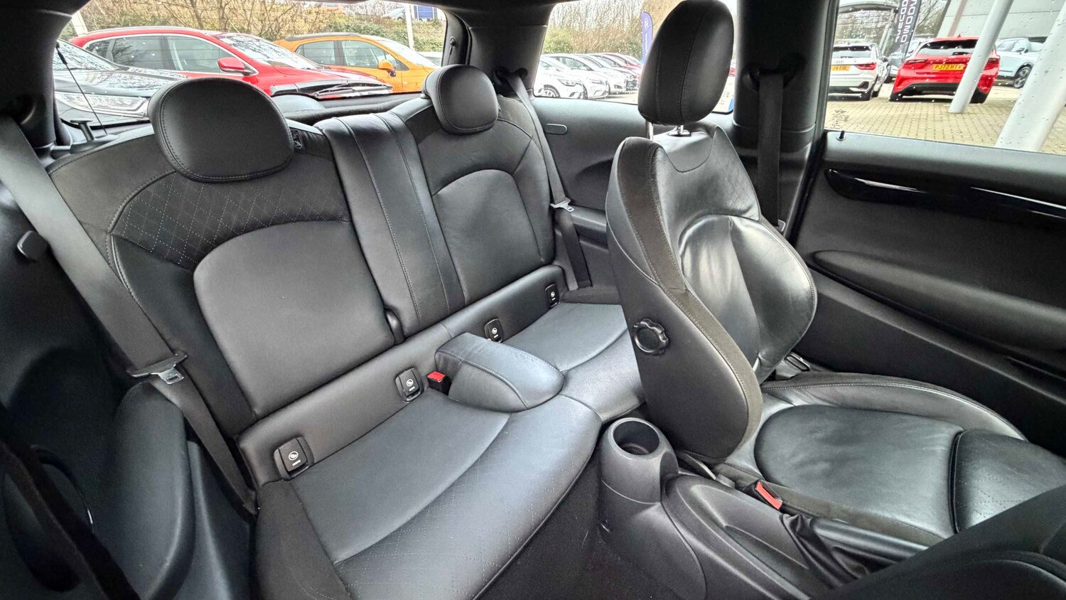 Used MINI Hatch 2019 for sale - 77674686: Photo 14