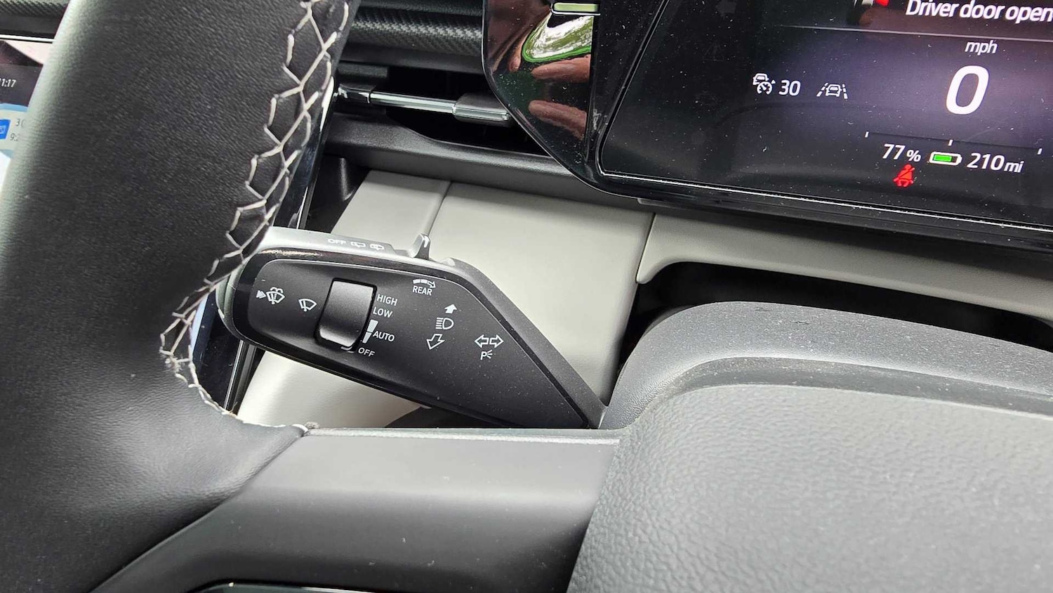 Used Ford Explorer 2025 for sale - 76488039: Photo 27