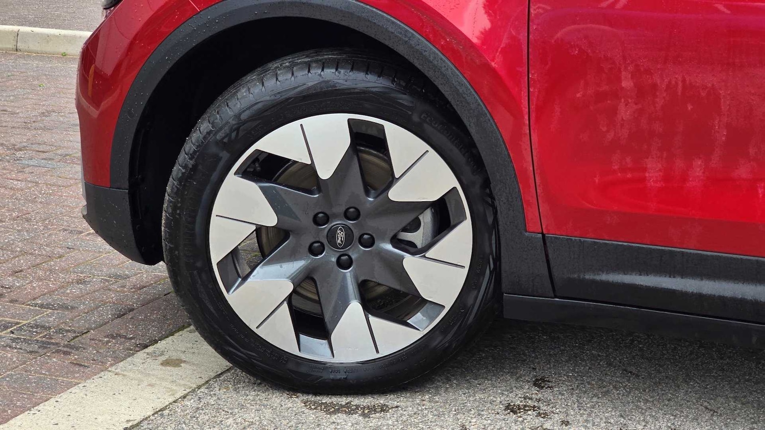 Used Ford Explorer 2025 for sale - 76488039: Photo 8