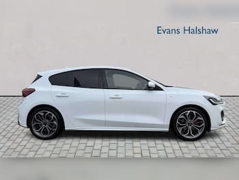 Used Ford Focus 2023 for sale - 79825156: Photo