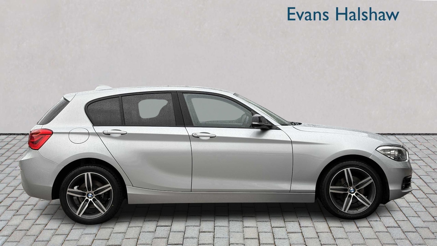 Used BMW 1 Series 2018 for sale - 77842463: Photo 2
