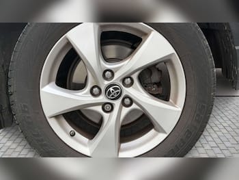 Used Toyota C-HR 2018 for sale - 79810881: Photo