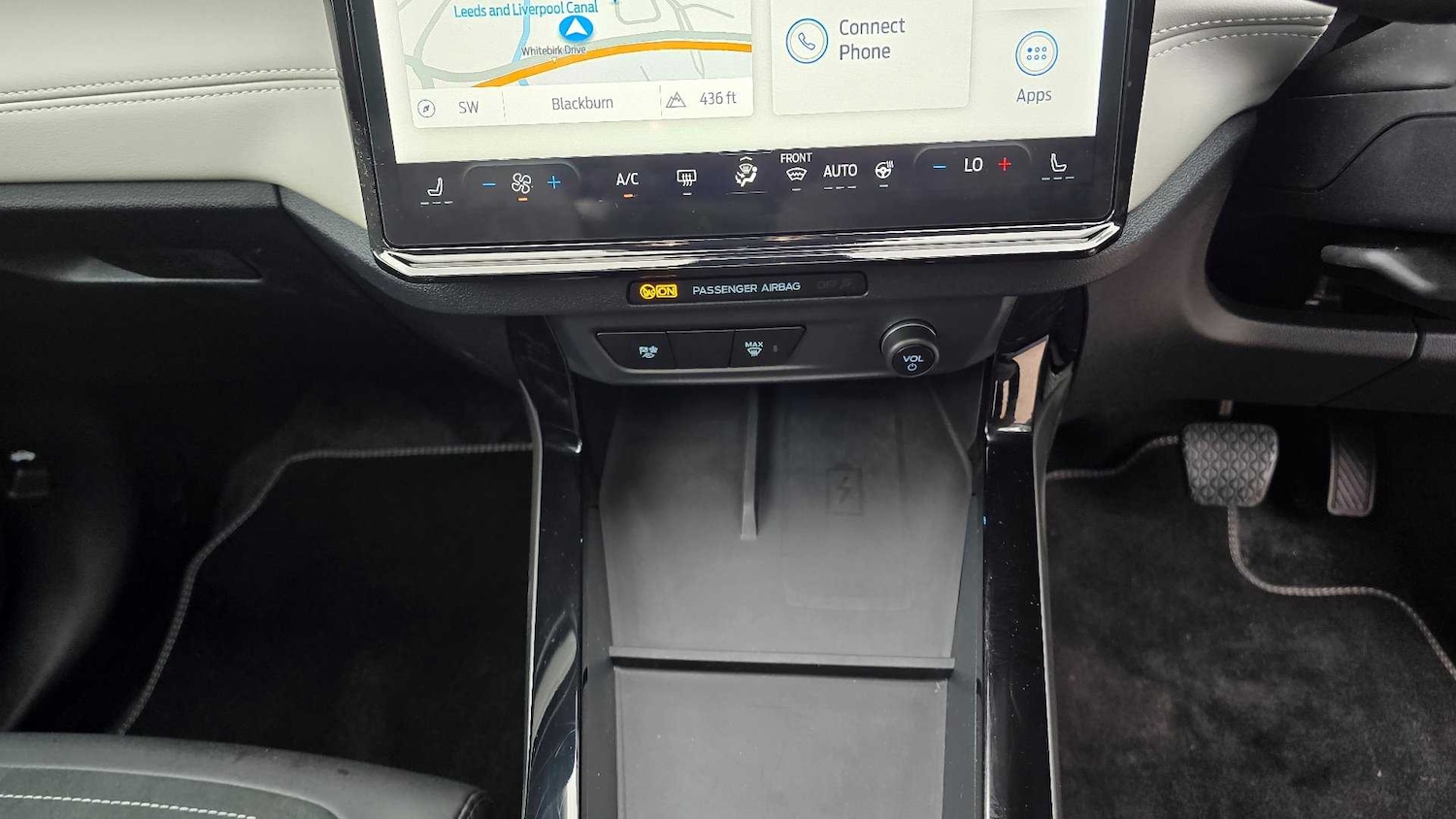 Vehicle 28
