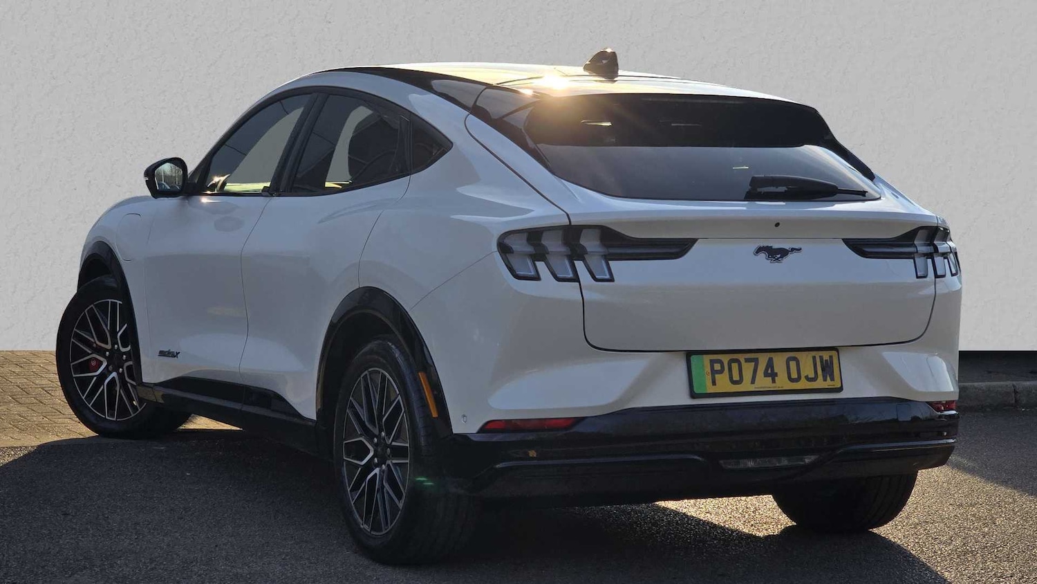 Used Ford Mustang Mach-E 2024 for sale - 76447602: Photo 2