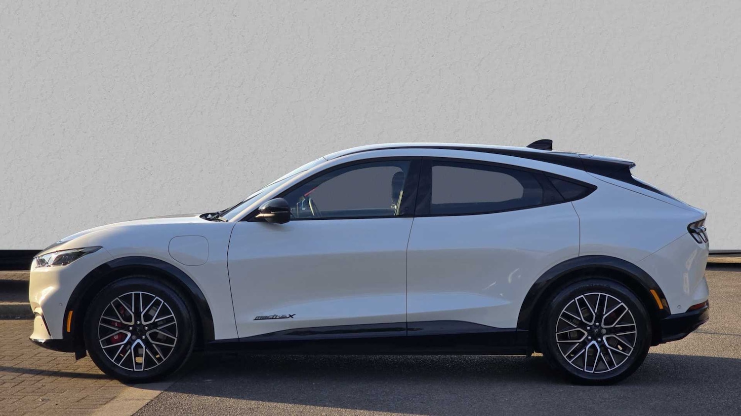 Used Ford Mustang Mach-E 2024 for sale - 76447602: Photo 4