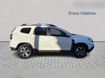 Used Dacia Duster 2022 for sale - 77686658: Photo