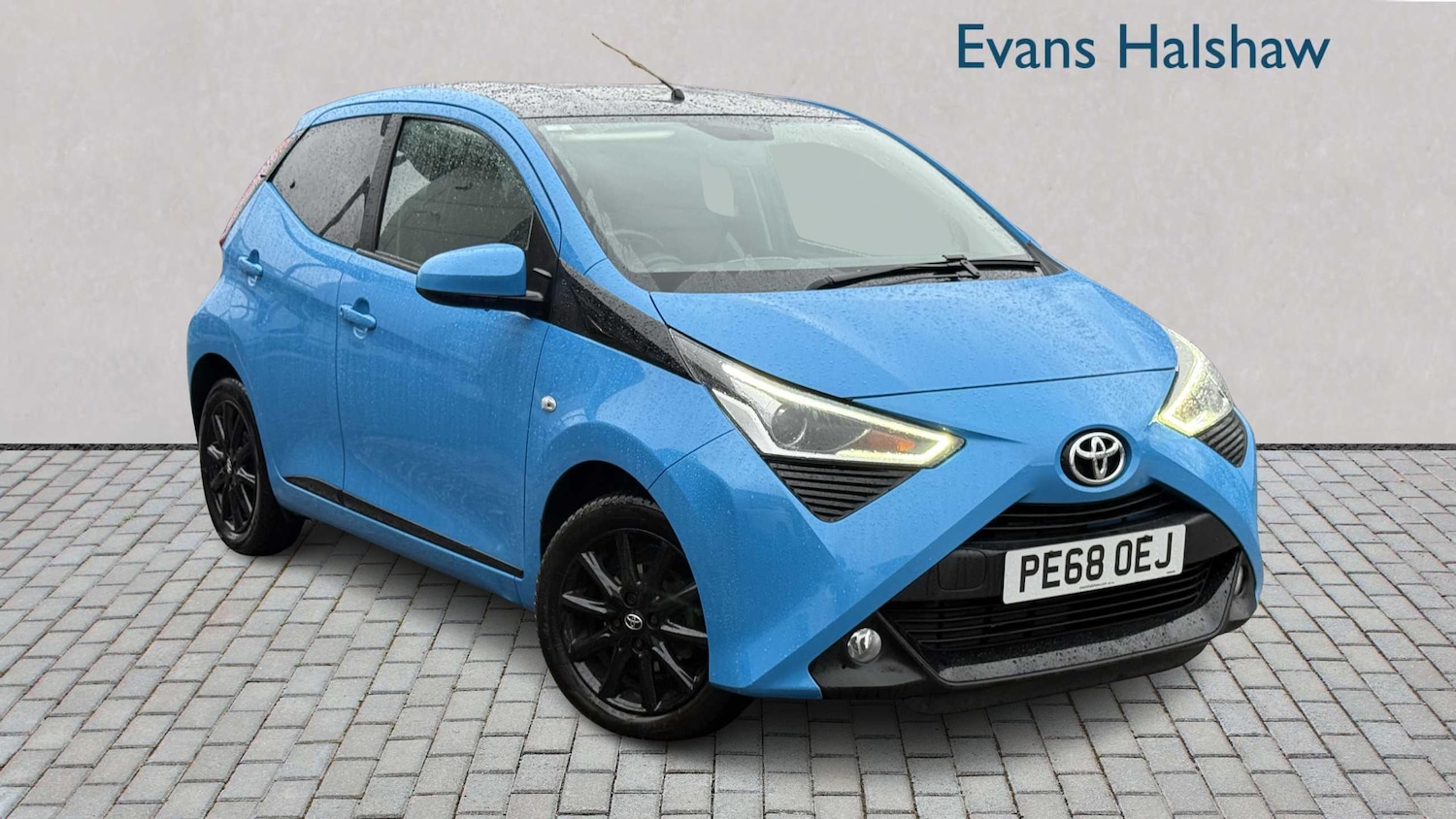 Used Toyota AYGO 2018 for sale - 76774176: Photo 1