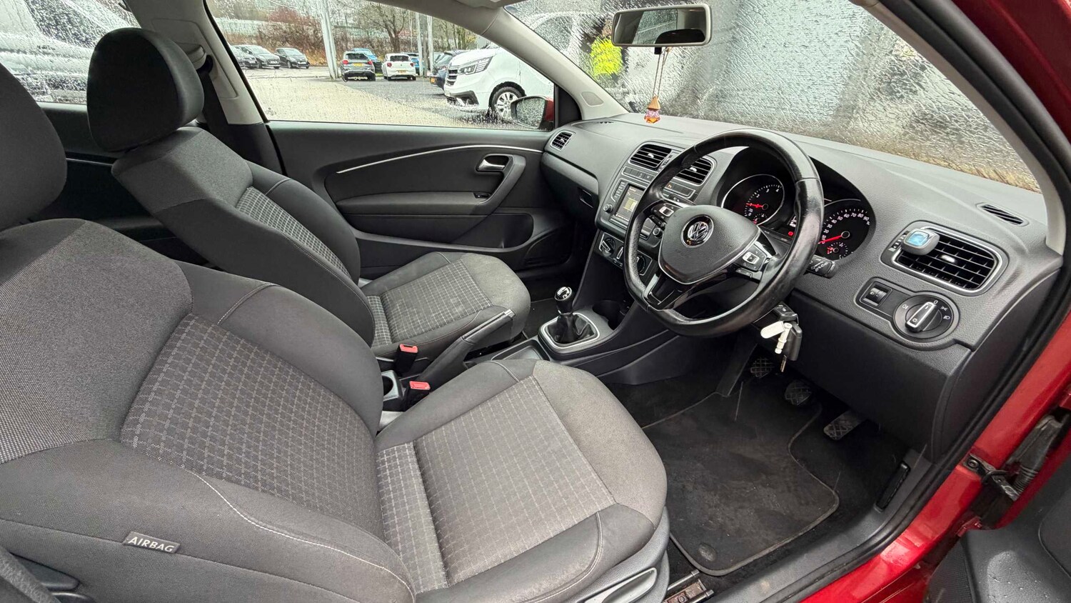 Used Volkswagen Polo 2014 for sale - 77458568: Photo 16