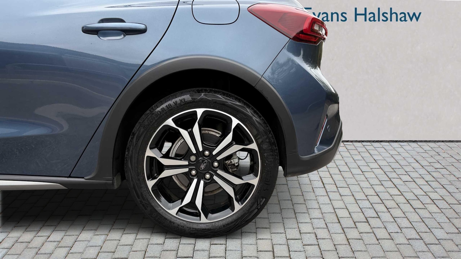 Used Ford Focus 2022 for sale - 76447594: Photo 11