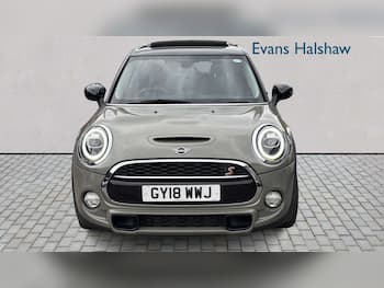Used MINI Hatch 2018 for sale - 79731123: Photo