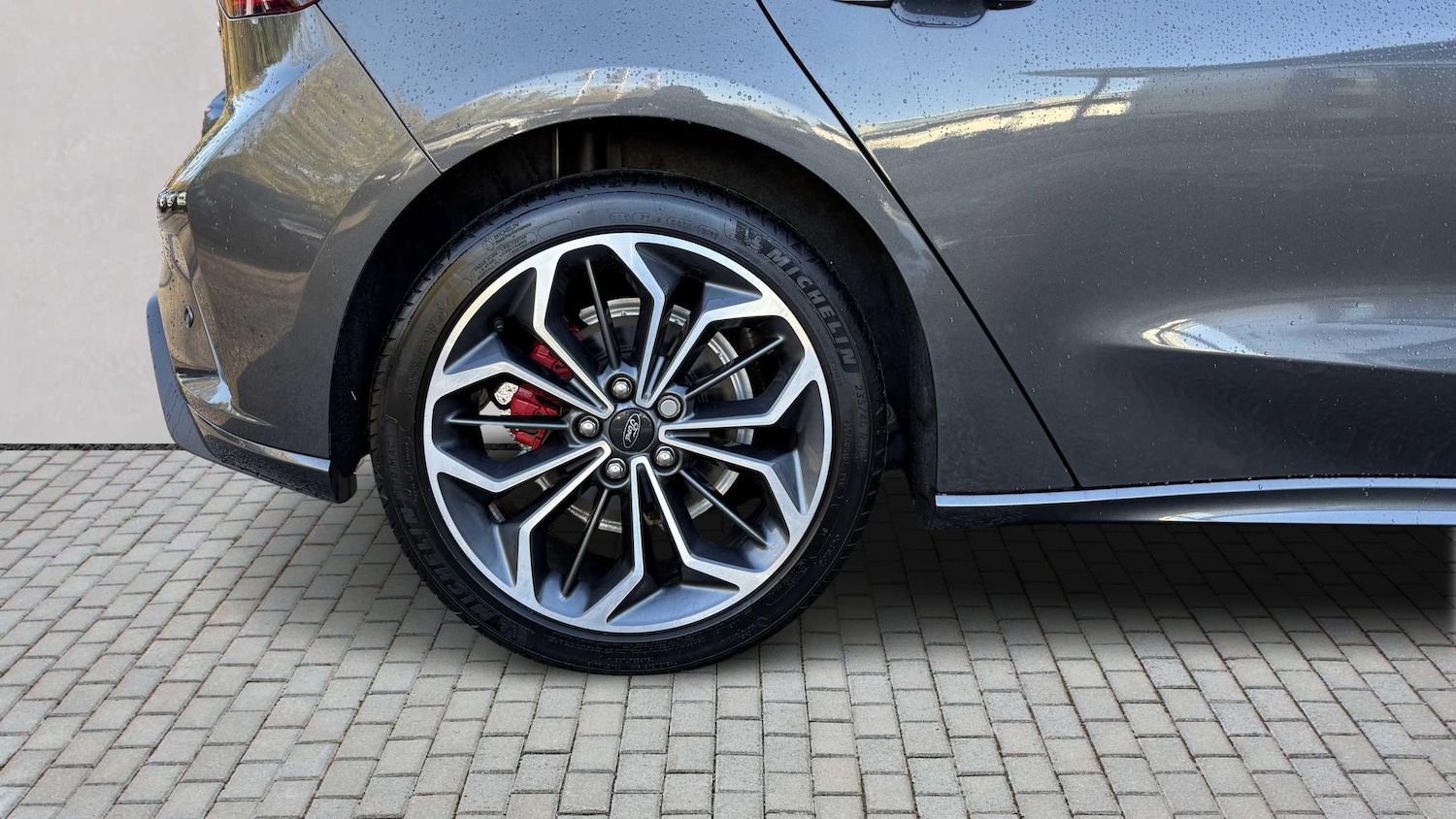 Used Ford Focus 2022 for sale - 76692104: Photo 10