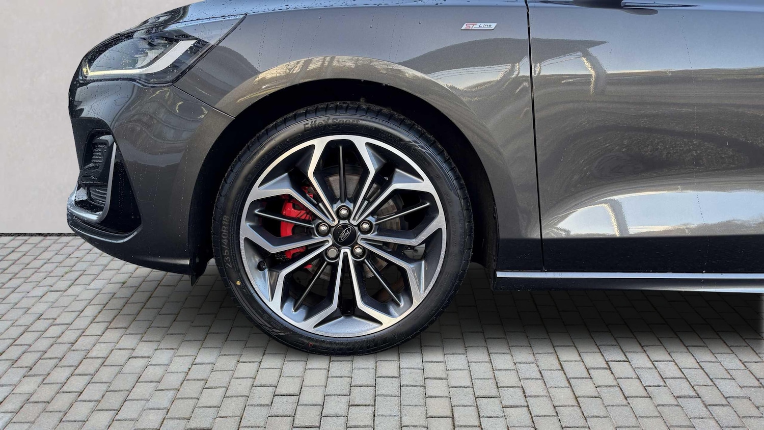 Used Ford Focus 2022 for sale - 76692104: Photo 12