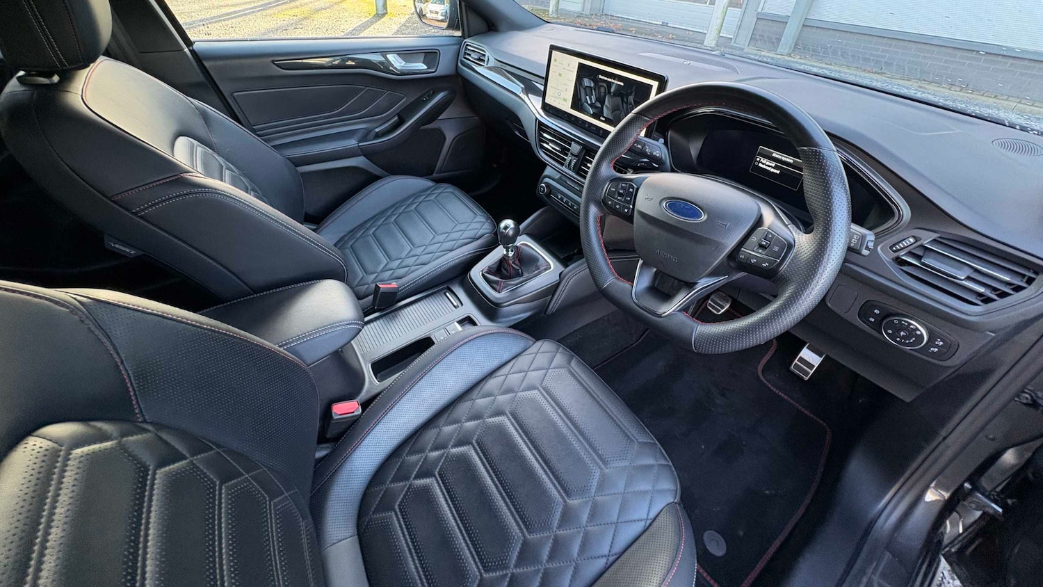 Used Ford Focus 2022 for sale - 76692104: Photo 14