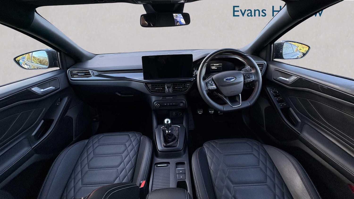 Used Ford Focus 2022 for sale - 76692104: Photo 15