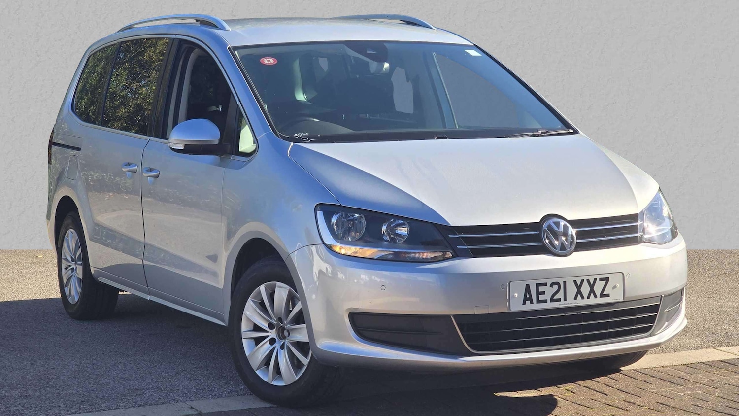 Used Volkswagen Sharan 2021 for sale - 76610484: Photo 1