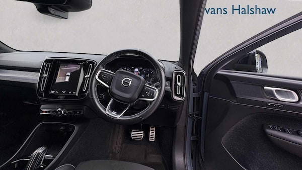 Used Volvo XC40 2019 for sale - 76272076: Photo 17