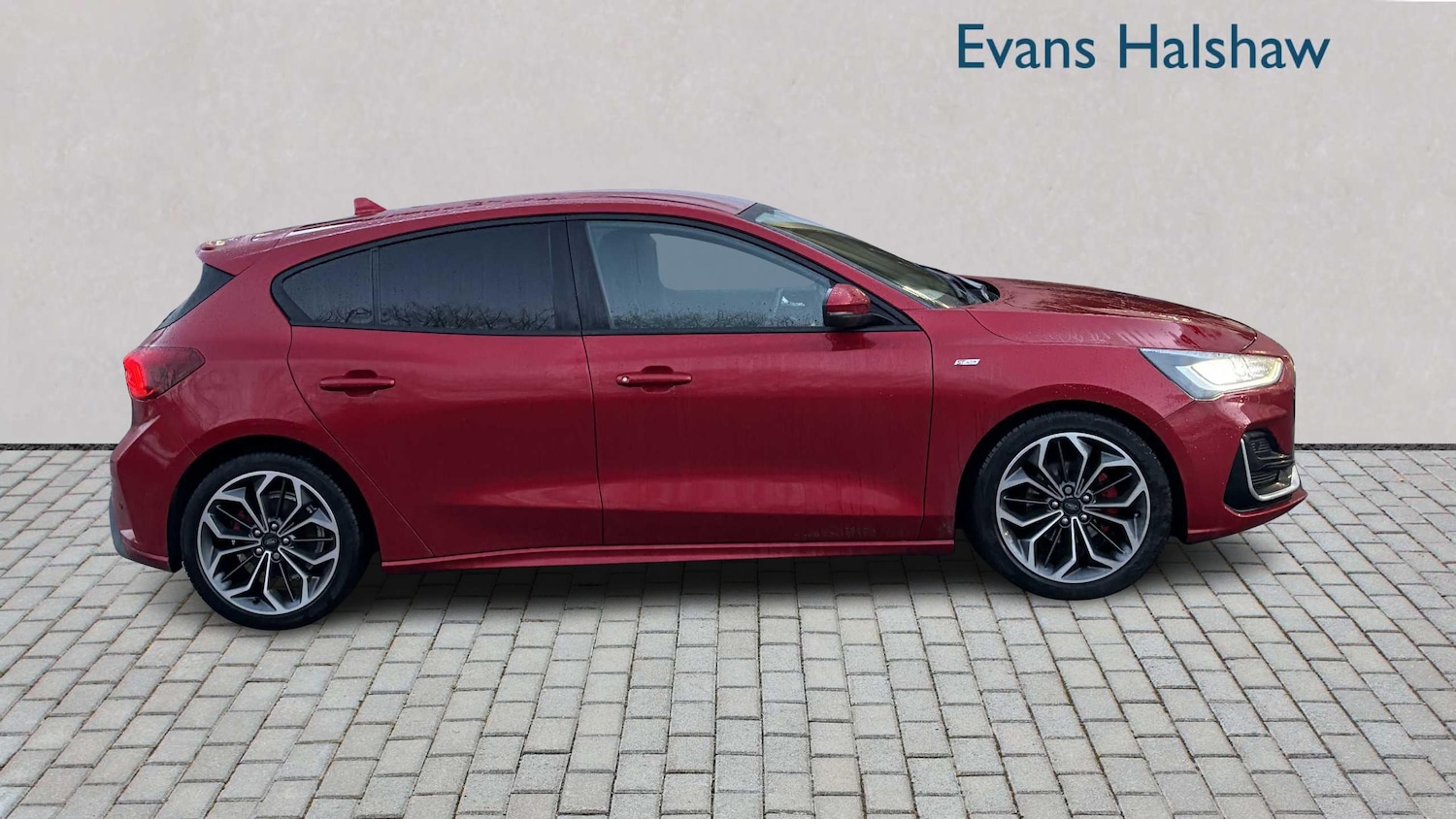 Used Ford Focus 2022 for sale - 77178810: Photo 4