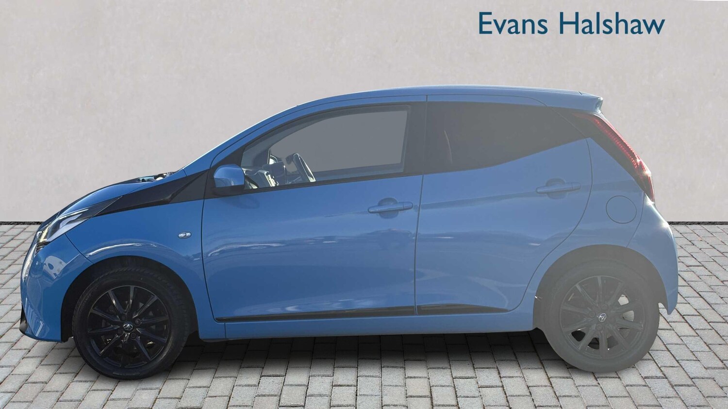 Used Toyota AYGO 2018 for sale - 77373830: Photo 6