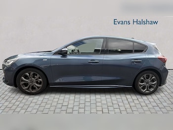 Used Ford Focus 2023 for sale - 78925080: Photo
