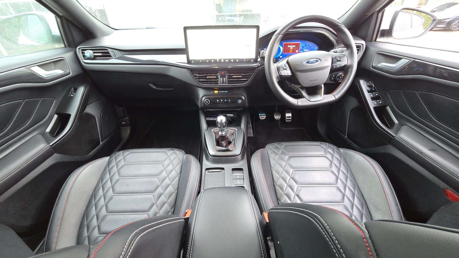 Used Ford Focus 2022 for sale - 76351625: Photo 15