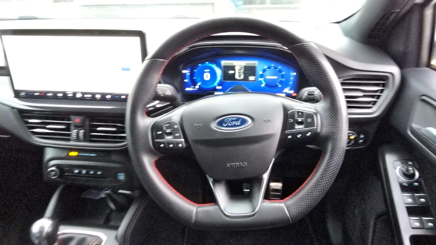 Used Ford Focus 2022 for sale - 76351625: Photo 16