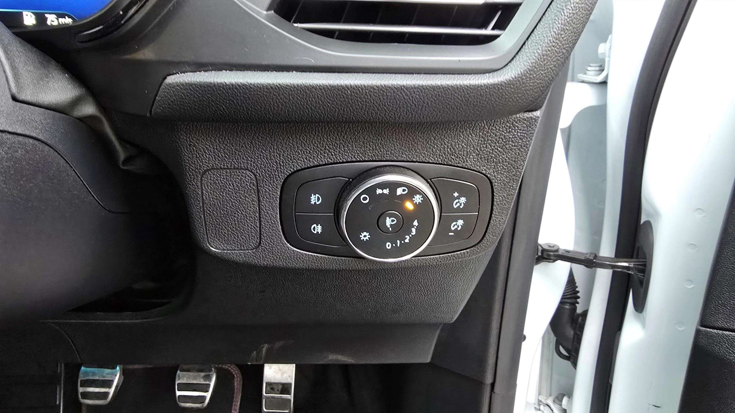 Used Ford Focus 2022 for sale - 76351625: Photo 20
