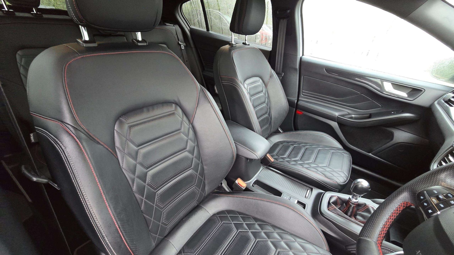 Used Ford Focus 2022 for sale - 76351625: Photo 31