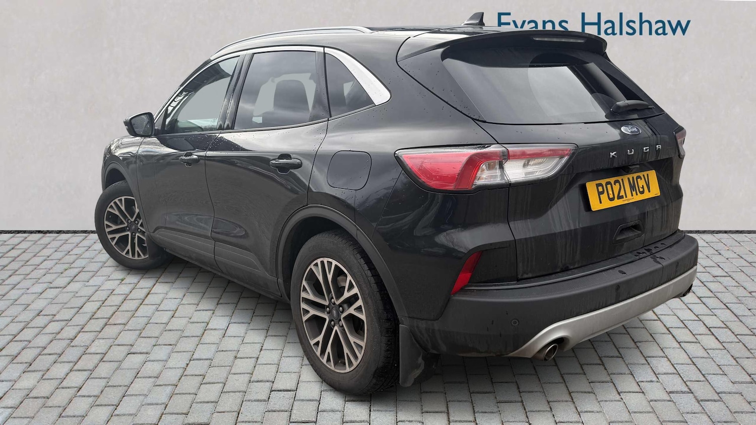 Used Ford Kuga 2021 for sale - 77414760: Photo 2