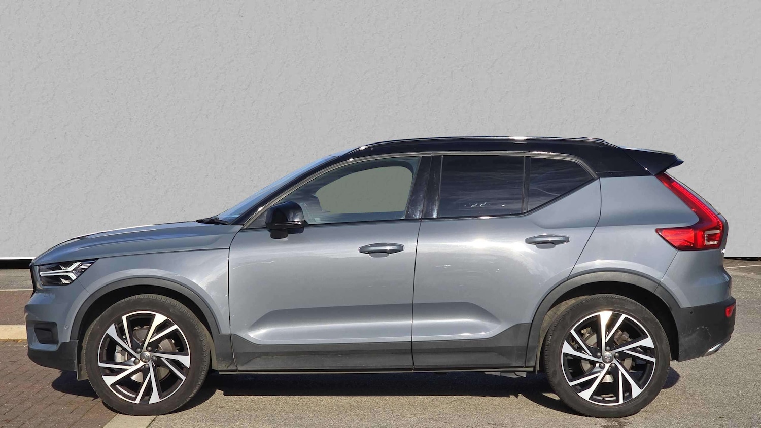 Used Volvo XC40 2019 for sale - 76141825: Photo 5