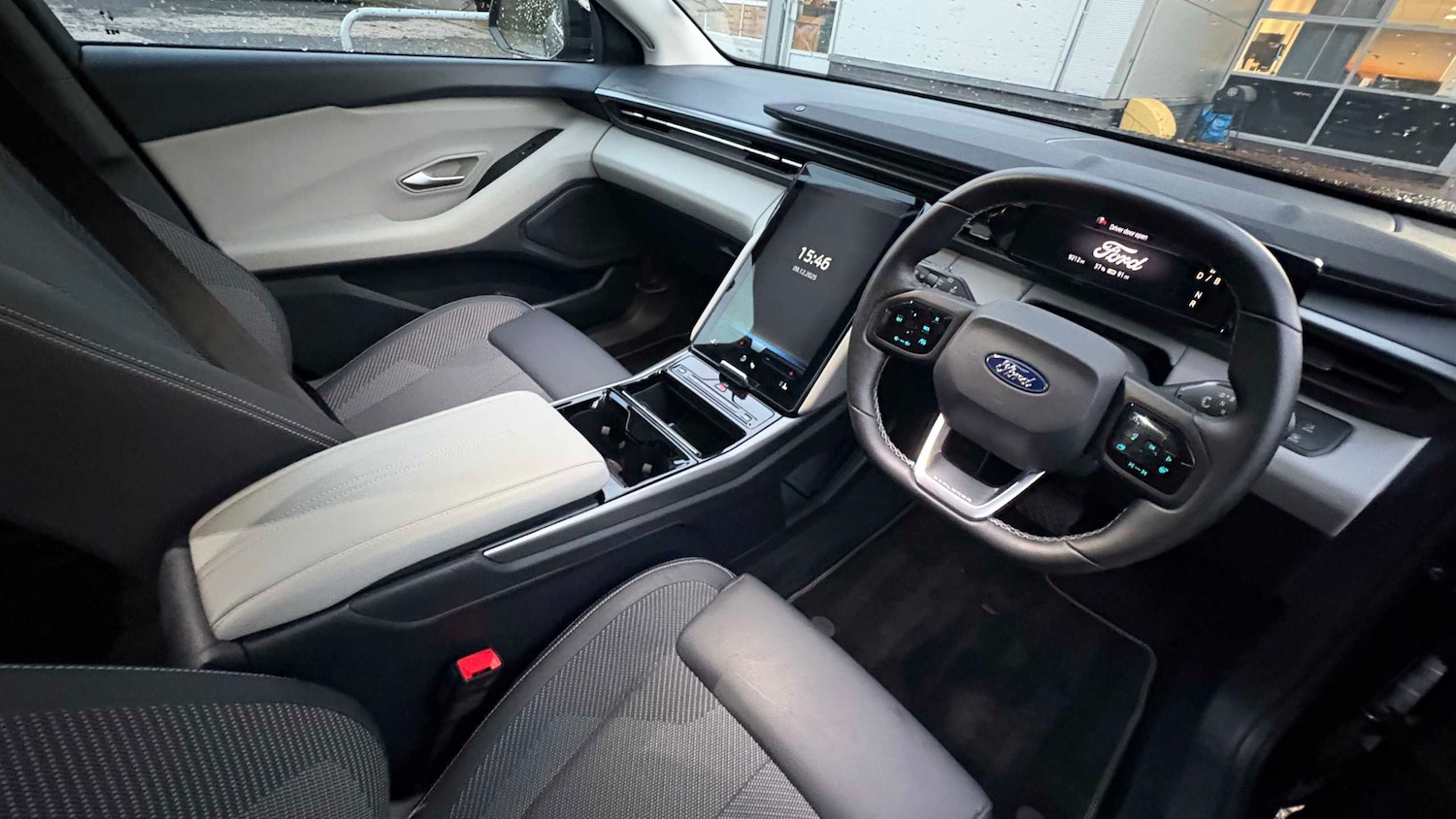 Used Ford Explorer 2024 for sale - 77726670: Photo 14