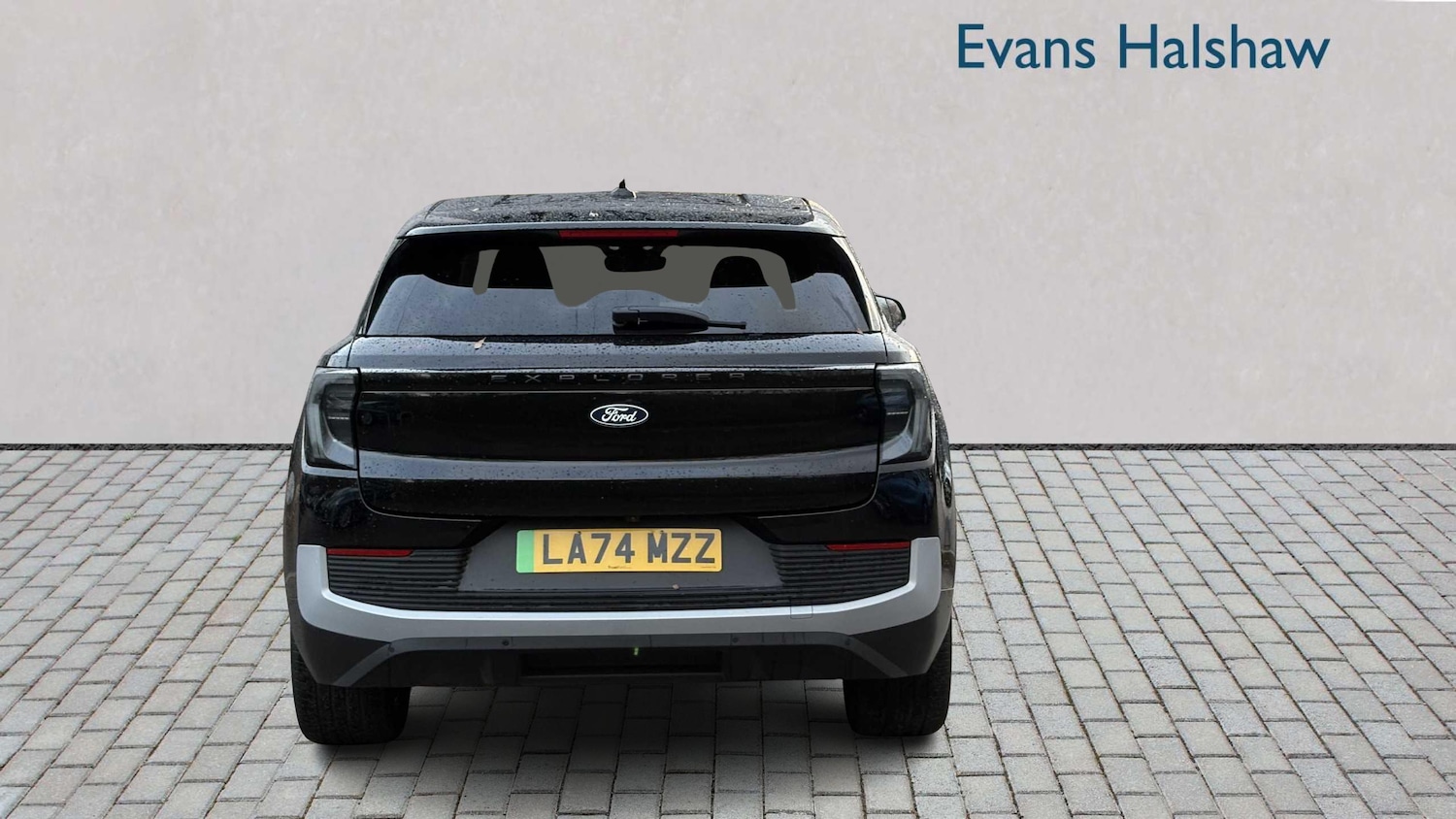 Used Ford Explorer 2024 for sale - 77726670: Photo 4