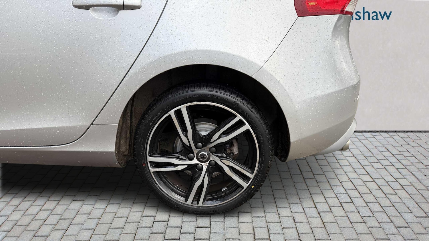 Used Volvo V40 2018 for sale - 77443409: Photo 12