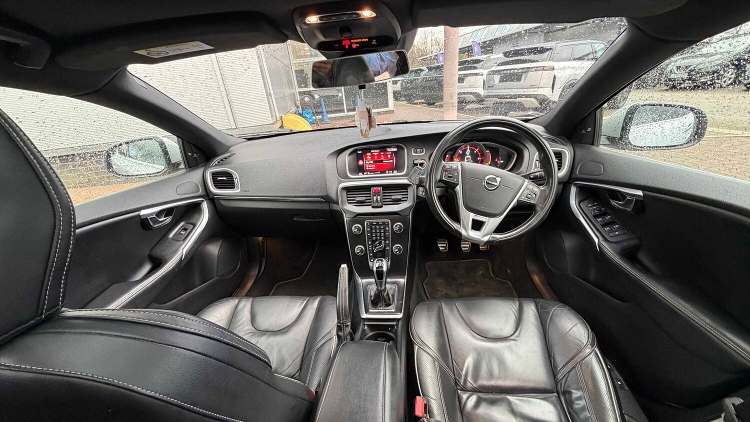 Used Volvo V40 2018 for sale - 77443409: Photo 14