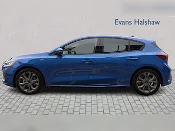 Used Ford Focus 2025 for sale - 79476236: Photo